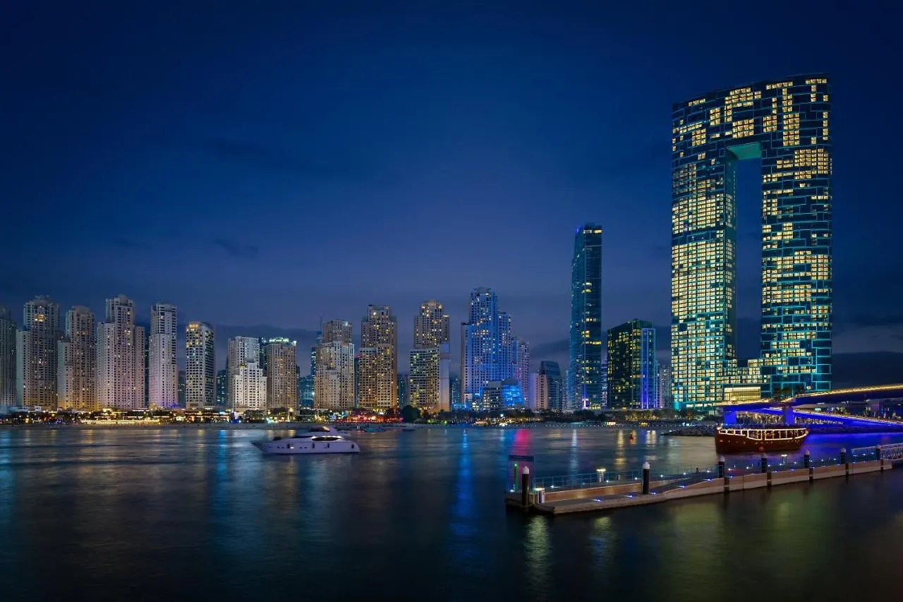 Address Beach Resort Dubai 5*,