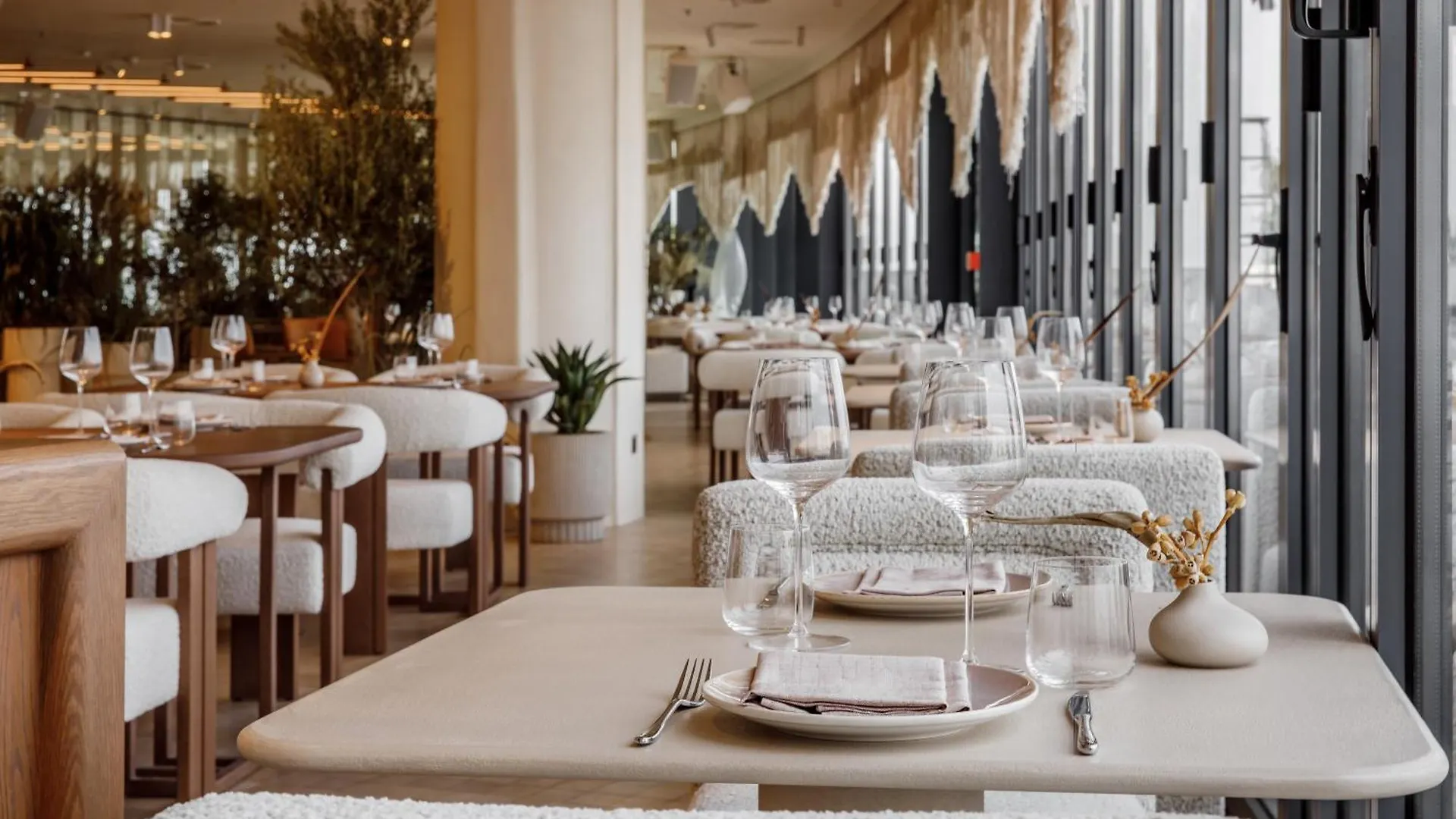 Address Beach Resort Dubai