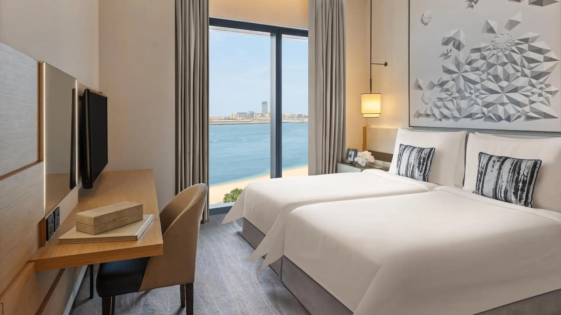 Address Beach Resort Dubai